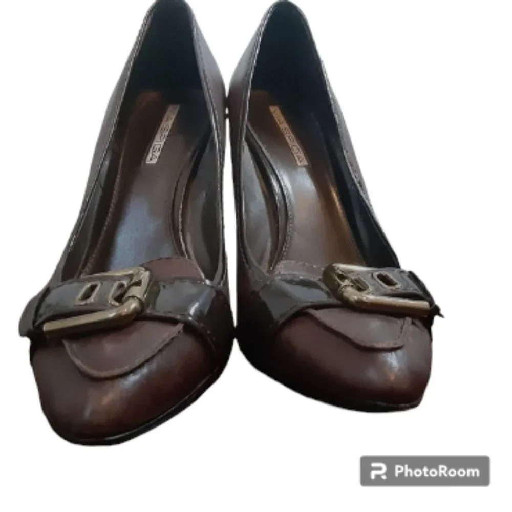 Via Spiga pointy buckled toe 2-tone brown leather high heels